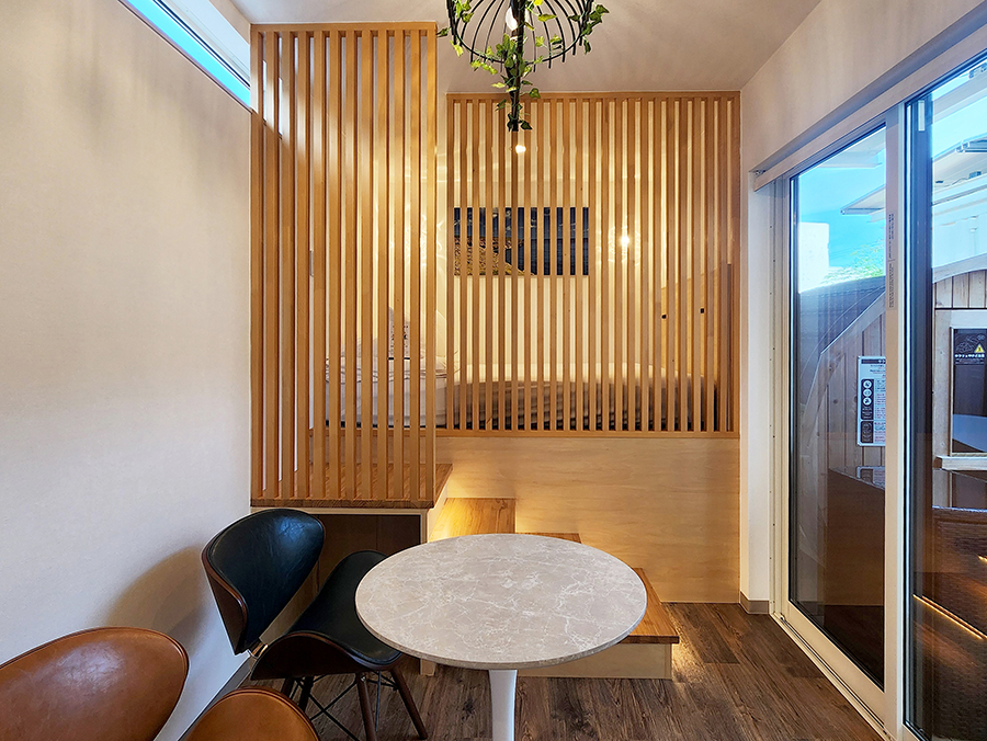 Room 110 七又海岸